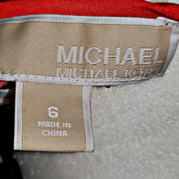 Michael Kors Top Flattering fit ruffle sleeve - Picture 4 of 4